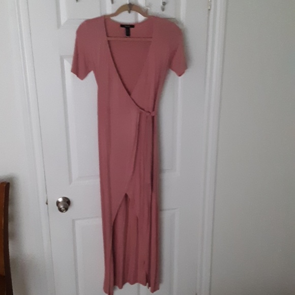 Dress - Picture 1 of 4